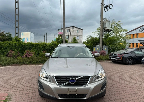 Volvo XC 60 cena 59000 przebieg: 138183, rok produkcji 2012 z Szadek małe 172